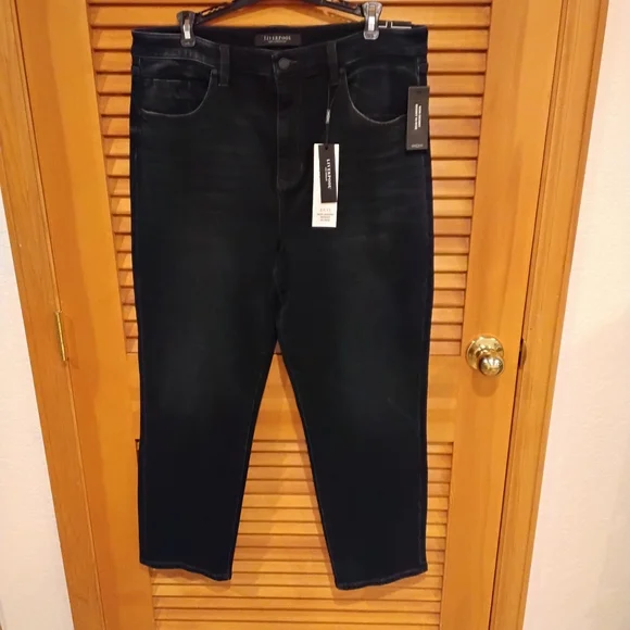 NWT Liverpool Black High Waist Ankle Non-Skinny Skinny Jeans 14 Firm Price - Picture 2 of 6